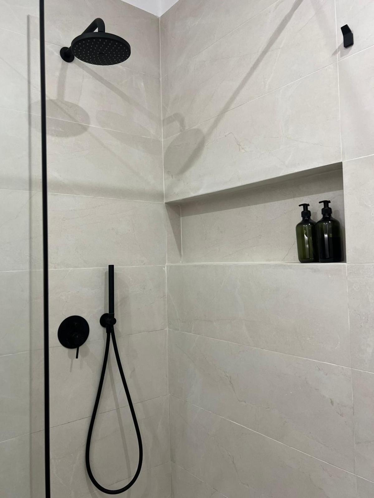 Oikiaegina Apartment ภายนอก รูปภาพ